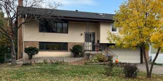 Recently Remodeled 4 Bedroom Home Gallery 19