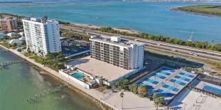 7100 SUNSHINE SKYWAY LANE S Gallery 30