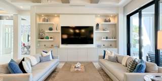 ** YOU WANT LUXURY AT ITS FINEST**ABSOLUTELY STUNNING ENTERTAINMENT 4\5 MOORINGS HOME ** Gallery 49
