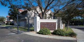 7521 Country Club Dr Gallery 3