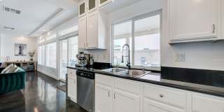 FANTASTIC FULLY UPGRADED FURNISHED RENTAL LOCATED IN THE SOUTHWEST!!! Gallery 19
