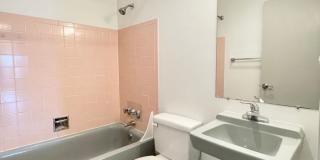 Bayview Apartments Gallery 113