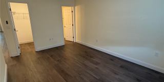 514 LONGFELLOW Court Gallery 26