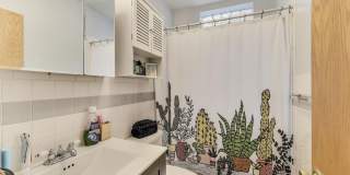 1509 W Thomas Street unit: 2R Gallery 6