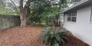 2 bedroom 1 bath duplex available for rent! Gallery 15