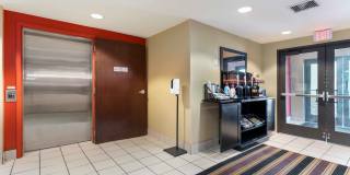 Livermore - Airway Blvd. Gallery 22