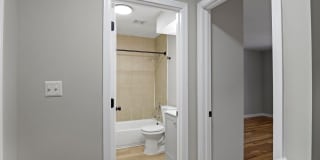 The Riverside Apartment Homes Gallery 10