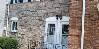 348 Dawson Lane Gallery 1