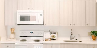 Kanekapolei Collection Gallery 7