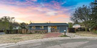 Charming 3 bedroom 1 Bath near Old Colorado City and Fillmore Gallery 1