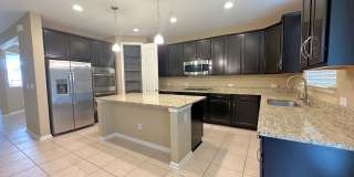 Stunning and Spacious Mandarin Beauty! Stunning and Spacious Mandarin Beauty! Gallery 6