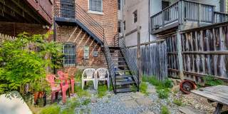 V Street NW Gallery 16