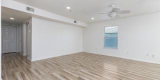 206 16th Street Gallery 10