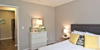 Camelot East Apartments Gallery 14