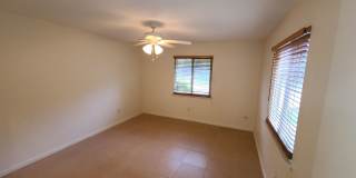 1 Bedroom 1 Bath Just Over The Bridge From The Ocean! Gallery 7
