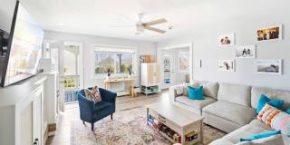 62 CANOE PLACE RD UNIT 625/6 Gallery 6