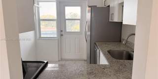 2223 Park Ln Gallery 6