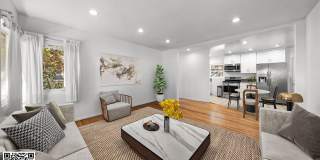 2010 Virginia Ave Gallery 1