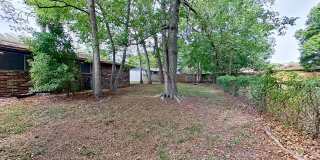 3 Bedroom Brick Home Gallery 4