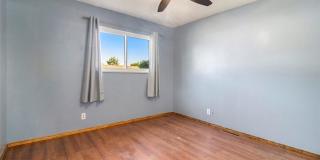 South Side Ranch with CENTRAL AIR Gallery 9