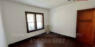 3047 S Howell Avenue Gallery 11