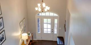 5 Bedroom Home in Franklin (Easy access to interstate) Gallery 7