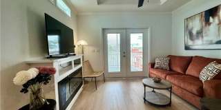 254 NE Coastal Gallery 7