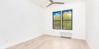 140 Claremont Avenue Gallery 4