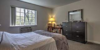 256 Peck Lane Gallery 7