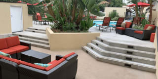 South Olive Gallery 12