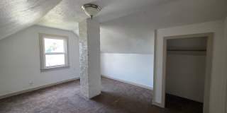 4 Bedroom, 1 Bath 4 Bedroom, 1 Bath Gallery 13