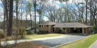 2457 Sunset Drive NE Gallery 1