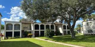 55+ Community, FURNISHED 1BR/1BA CONDO IN BOULEVARD CLUB! Gallery 3