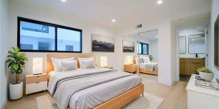 616 Mariposa Avenue Gallery 24