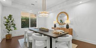 5011 Hayvenhurst Avenue Gallery 10