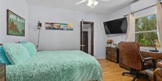 1716 Cedar Gallery 39