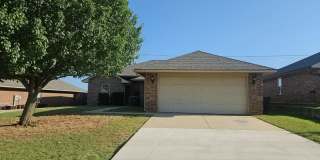 (3) Bed/(2) Bath in Tecumseh Ridge Avail Now! Gallery 1