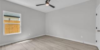 11509 N 25th Street Gallery 12