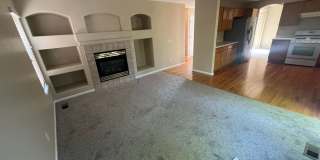 Stunning Home for Rent in Littleton - License #2024-BFN-0001484 Gallery 8