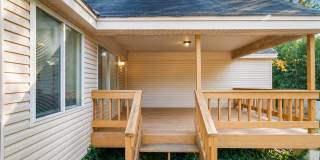 3 bedroom/ 3 bathroom- Mimosa Lane- W&M Law School Gallery 5