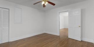 423 Money Tree Lane Gallery 20