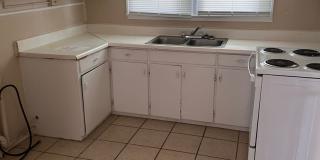 Adorable 2 BR / 1 BA - Cute affordable Home - Fort Walton Beach - Behind  ACE Hardware off Racetrack Road Gallery 2