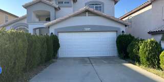 1337 East Charleston Avenue Gallery 1