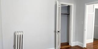 14 Belknap St Gallery 8