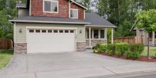 5565 Old Settler Dr. Gallery 1