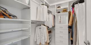 1760 N Northlake Wy Gallery 23