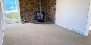3 bed 1 bath single story home Gallery 3