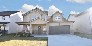 Pet Friendly Four Bedroom! Gallery 1
