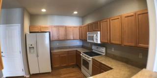 Townhome in gated complex Gallery 1