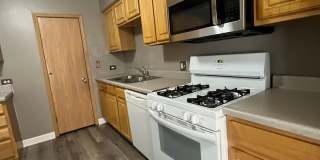 Runaway bay Condo Apartment Gallery 4